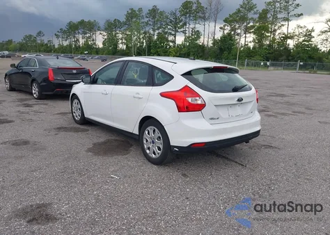 2012 Ford Focus Se из США, поврежденный, VIN 1FAHP3K21CL384197